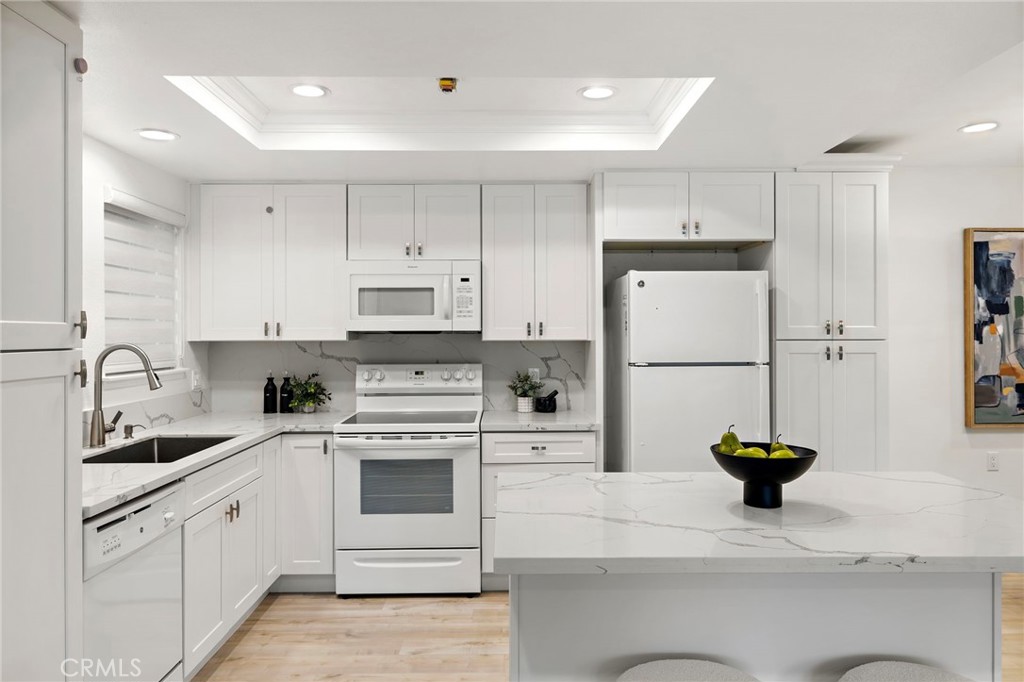 MLS #OC25178527 image #7