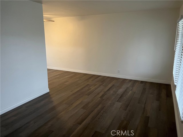 MLS #OC25252981 image #7