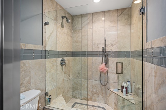 MLS #OC25253166 image #23