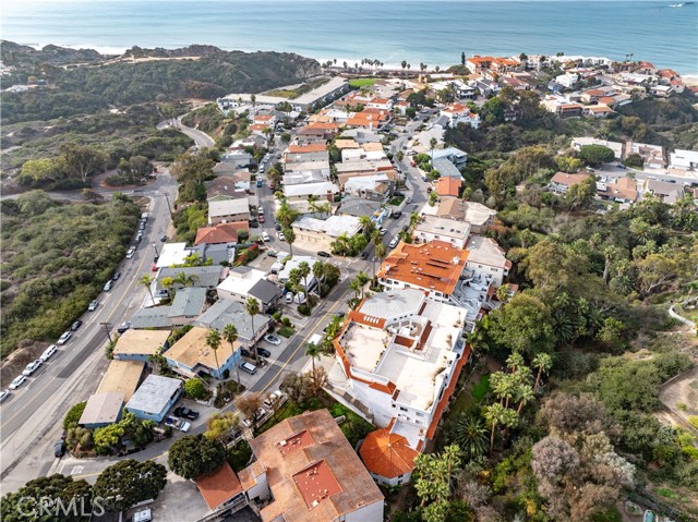 MLS #OC25253166 image #36