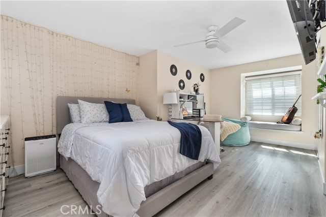 MLS #OC25253172 image #25