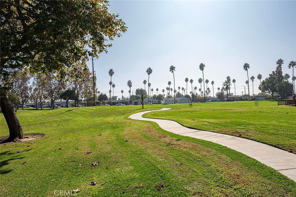 MLS #OC25253195 image #31