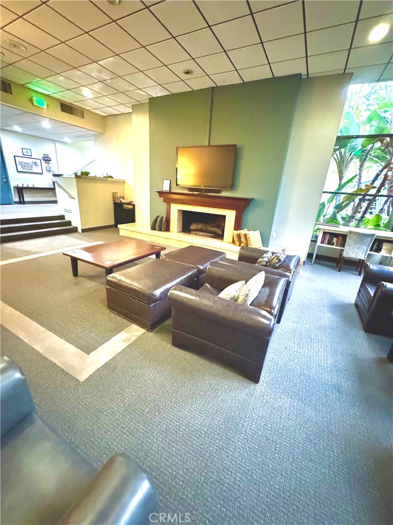 MLS #OC25253202 image #18