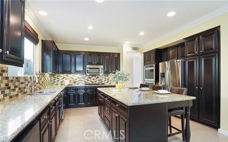 MLS #OC25253251 image #2