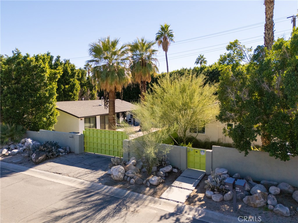 MLS #OC25253282 image #14