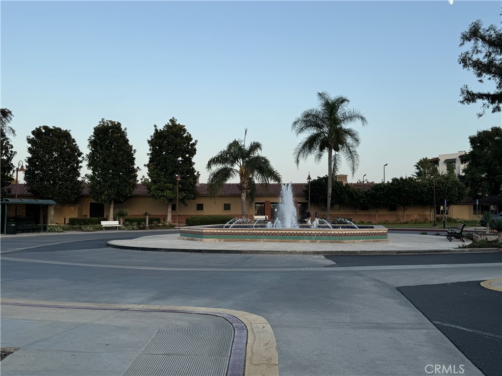 MLS #OC25253334 image #3