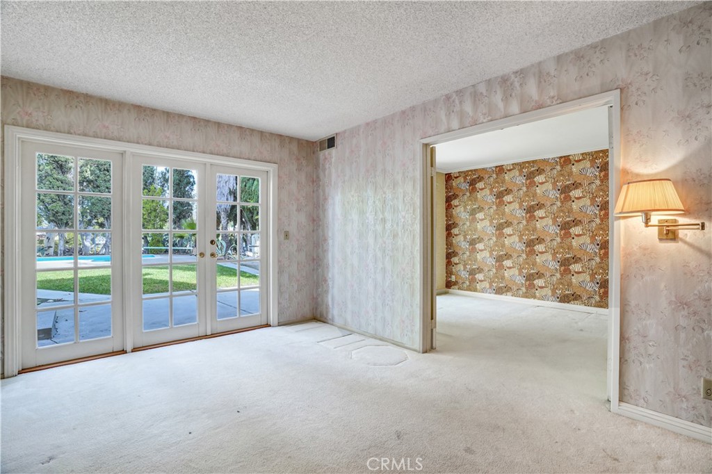 MLS #OC25253377 image #19