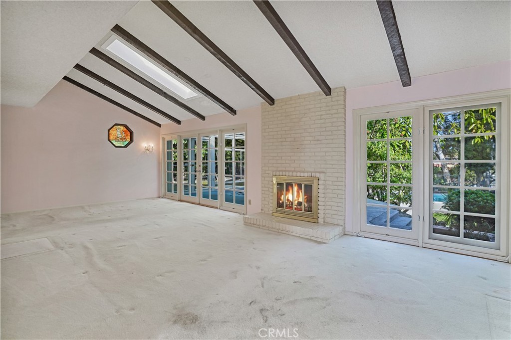 MLS #OC25253377 image #3