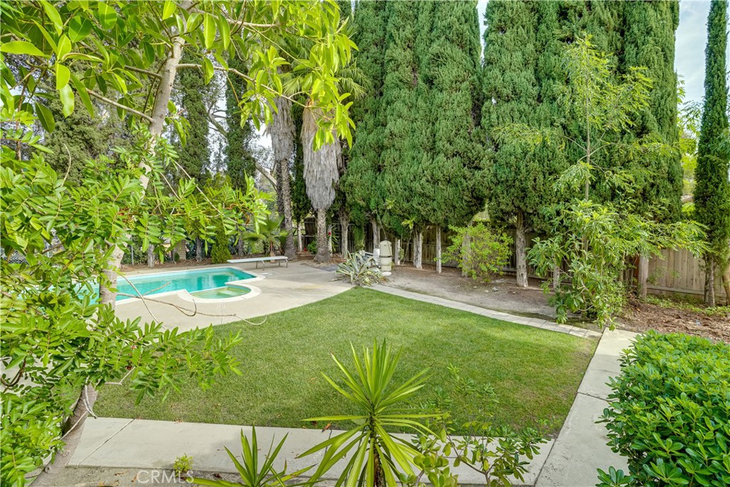 MLS #OC25253377 image #33