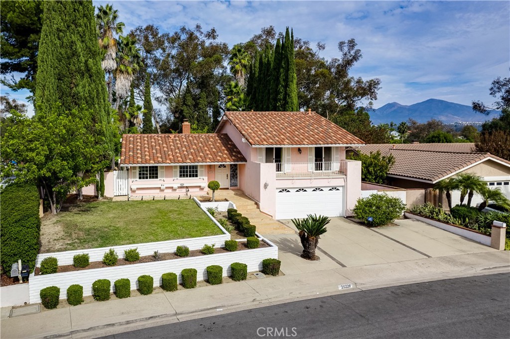 MLS #OC25253377 image #40