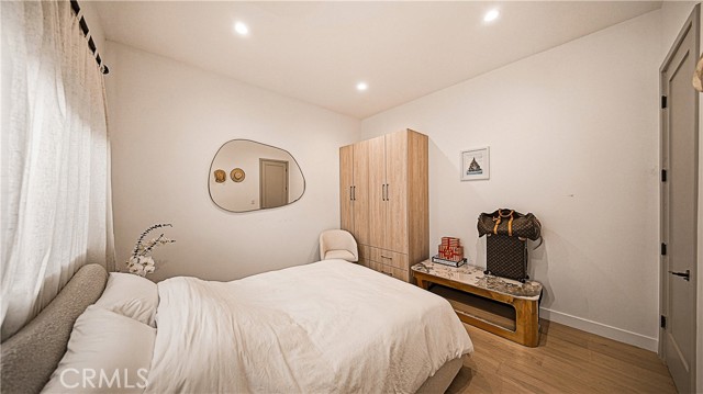 MLS #OC25253379 image #16