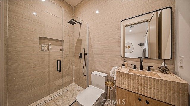 MLS #OC25253379 image #18