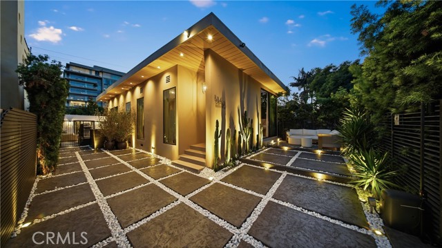 MLS #OC25253379 image #38