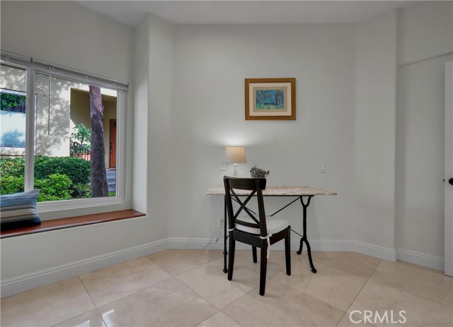 MLS #OC25253437 image #24