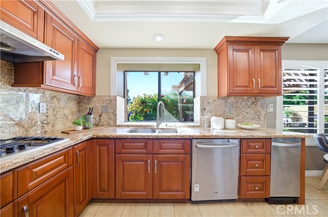 MLS #OC25253438 image #18