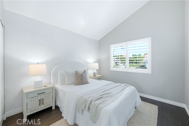 MLS #OC25253438 image #31