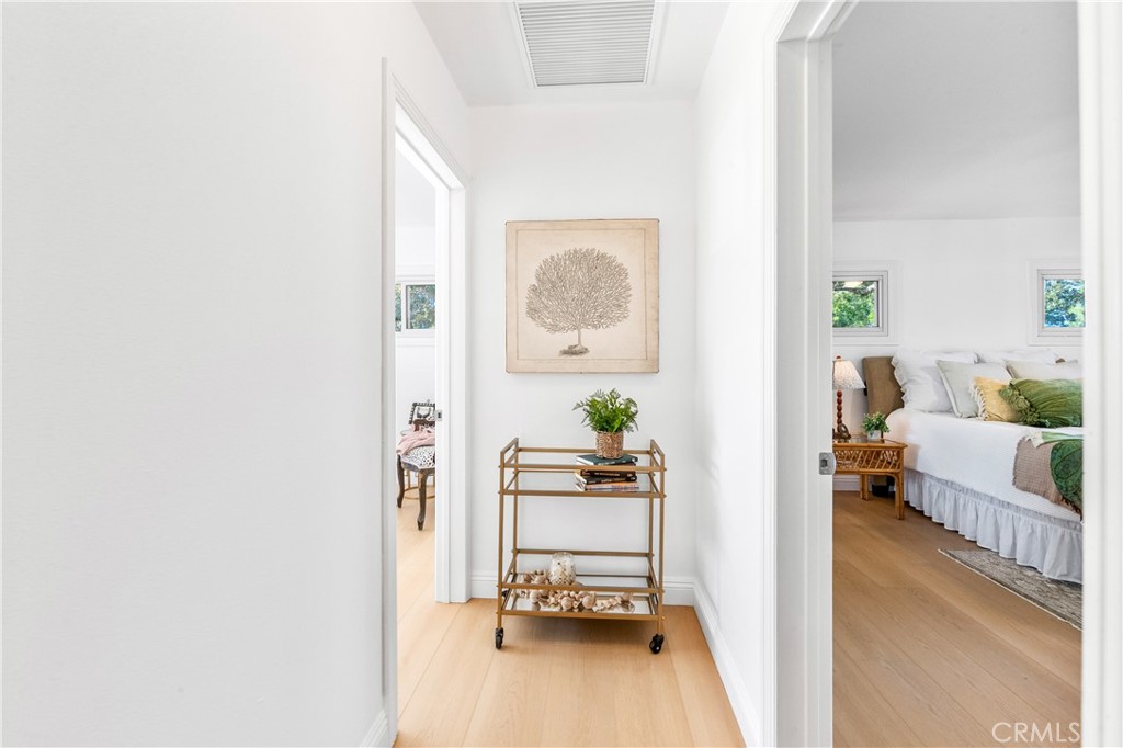 MLS #OC25253517 image #29