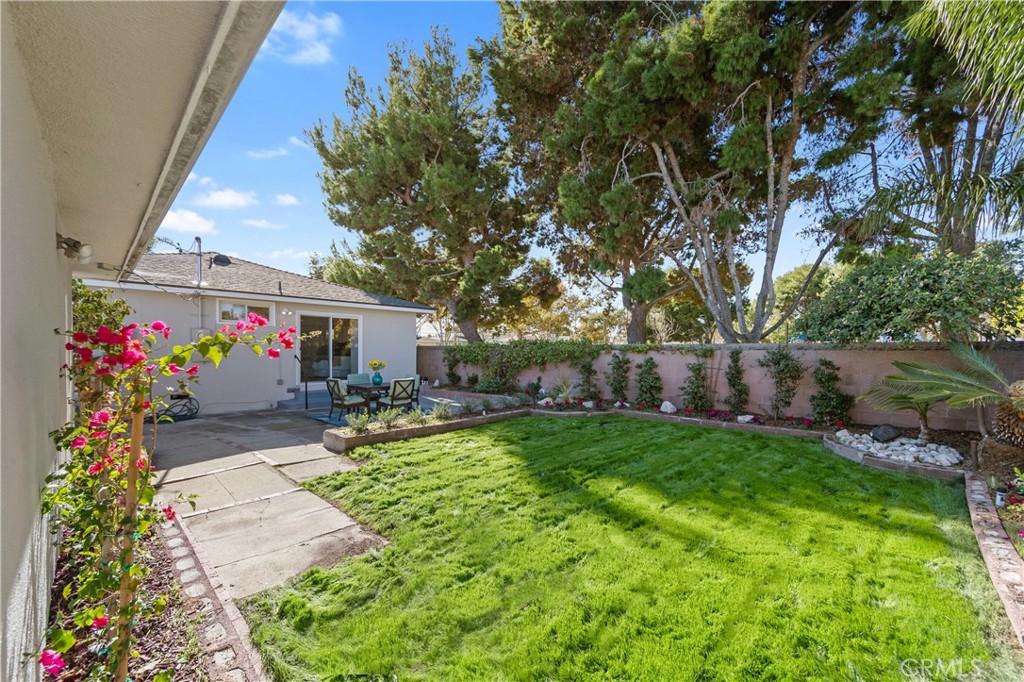 MLS #OC25253517 image #44