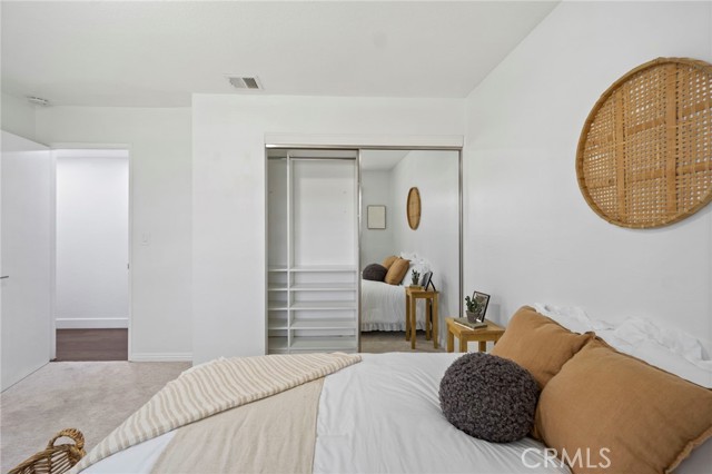 MLS #OC25253533 image #33