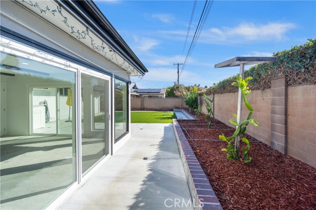 MLS #OC25253533 image #45