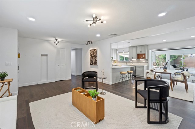 MLS #OC25253533 image #7