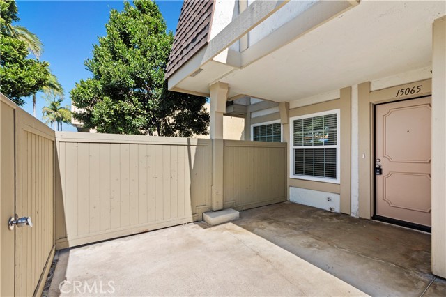 MLS #OC25253538 image #30