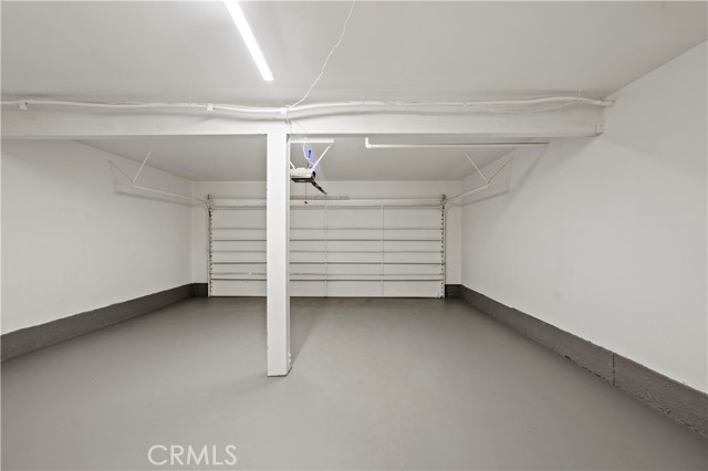 MLS #OC25253538 image #32