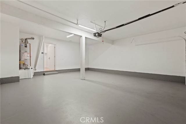 MLS #OC25253538 image #33