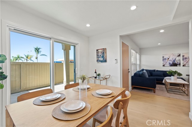 MLS #OC25253538 image #4