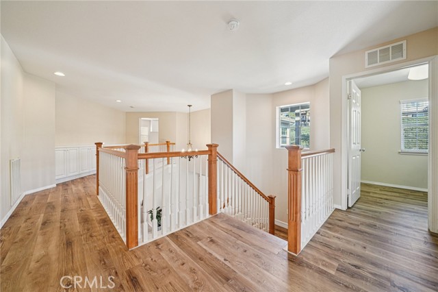 MLS #OC25253542 image #24