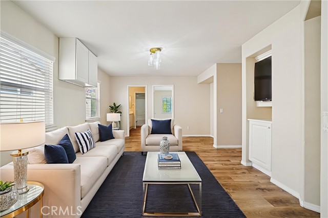 MLS #OC25253542 image #29