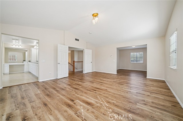 MLS #OC25253542 image #36