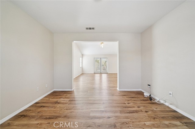 MLS #OC25253542 image #38