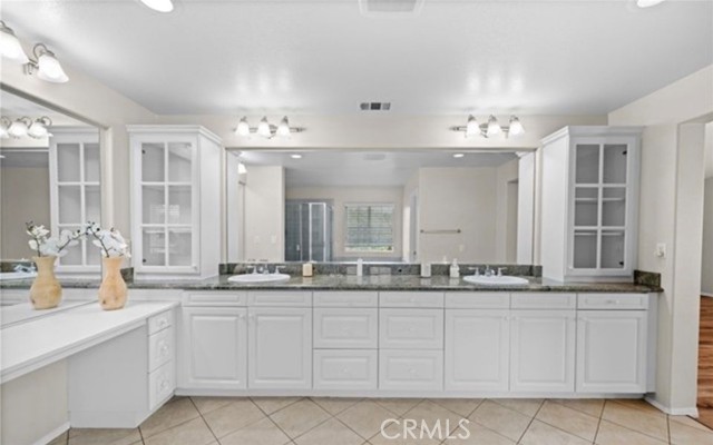 MLS #OC25253542 image #39