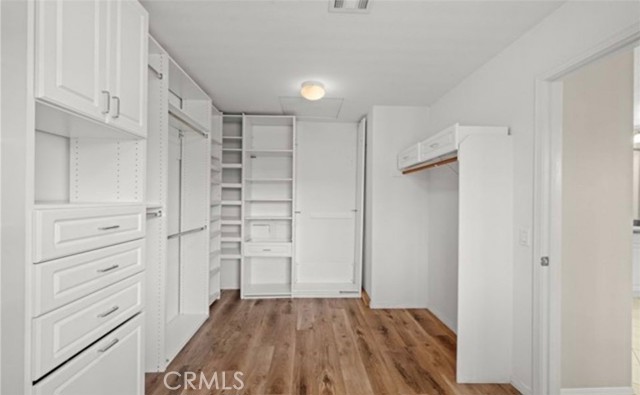 MLS #OC25253542 image #43