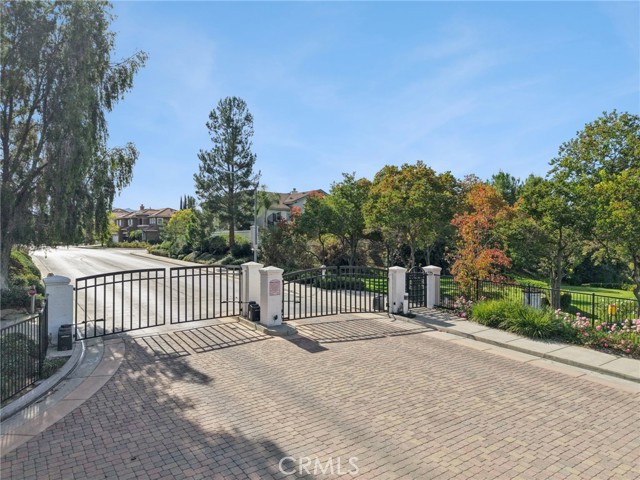 MLS #OC25253542 image #54