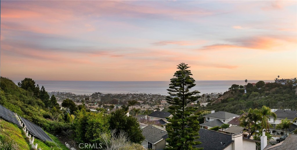 MLS #OC25253607 image #2