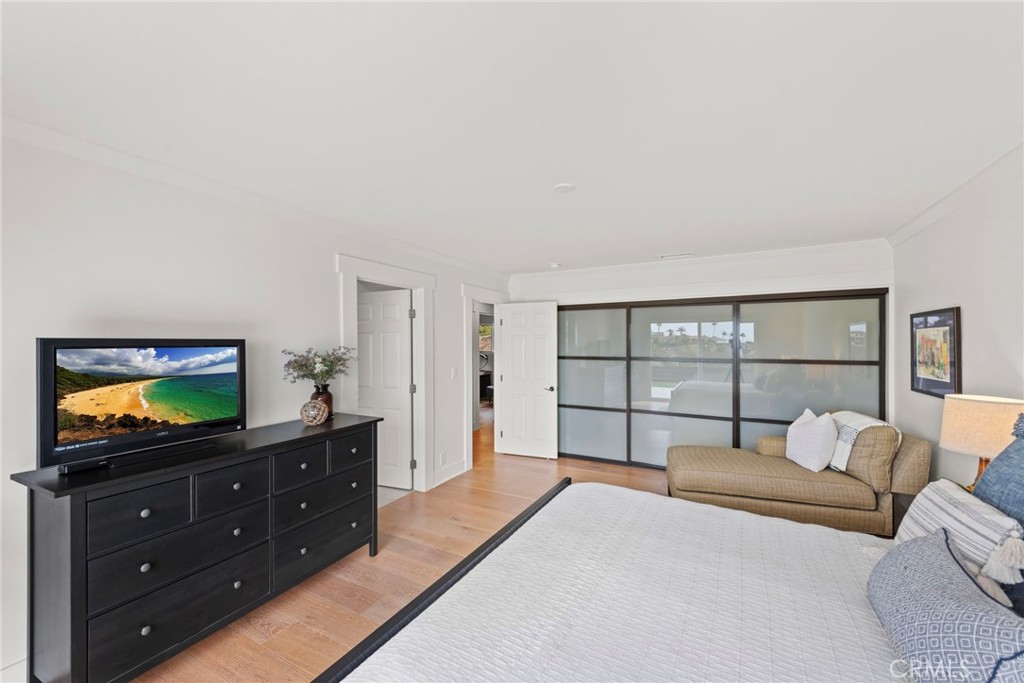 MLS #OC25253607 image #25