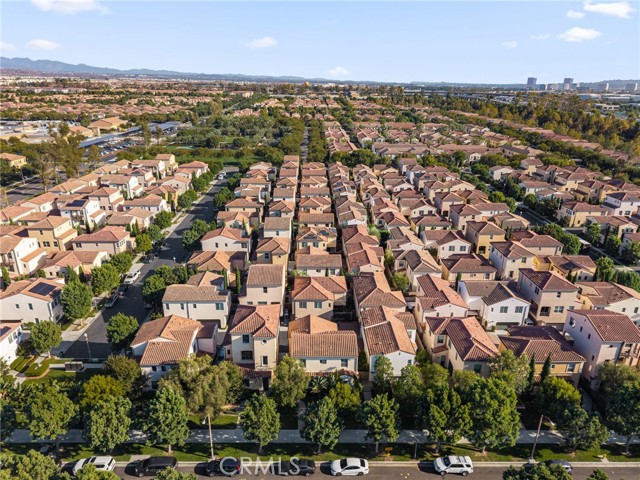 MLS #OC25253668 image #25