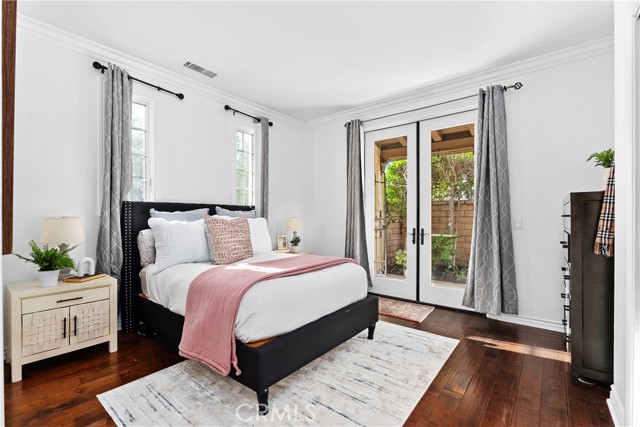 MLS #OC25253669 image #19