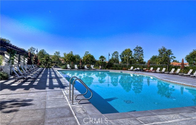 MLS #OC25253669 image #32