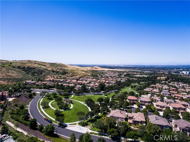 MLS #OC25253669 image #35