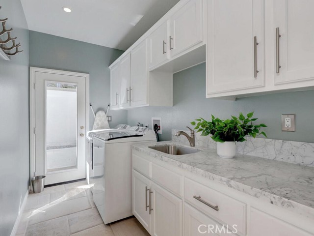 MLS #OC25253677 image #10