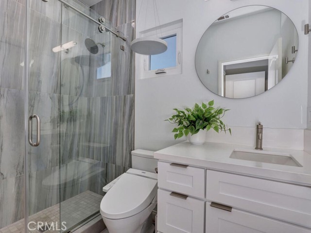 MLS #OC25253677 image #17