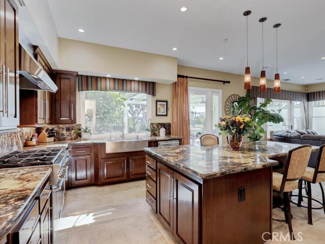 MLS #OC25253677 image #3