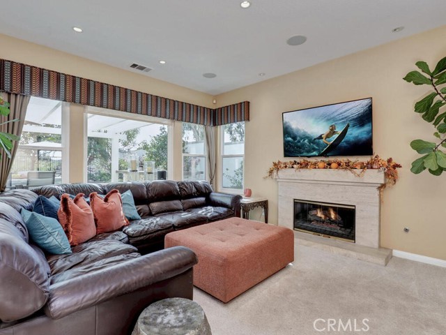 MLS #OC25253677 image #7