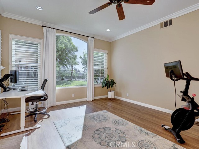 MLS #OC25253677 image #8