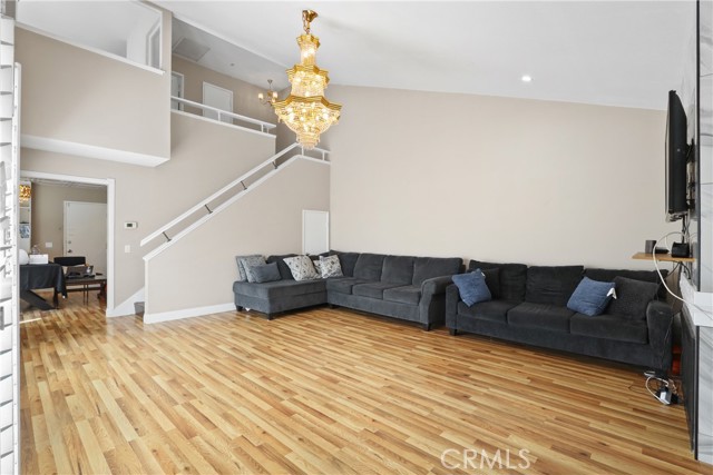 MLS #OC25253678 image #5