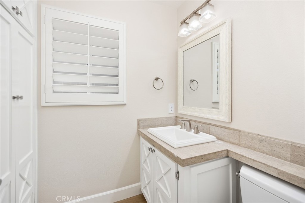 MLS #OC25253680 image #12