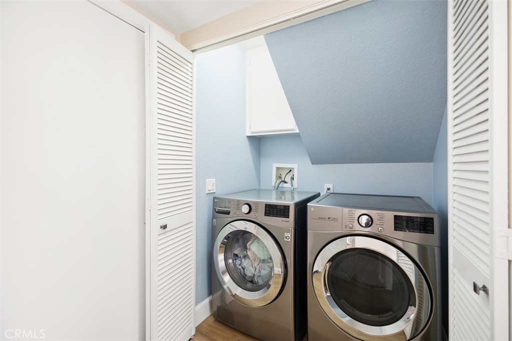 MLS #OC25253680 image #13